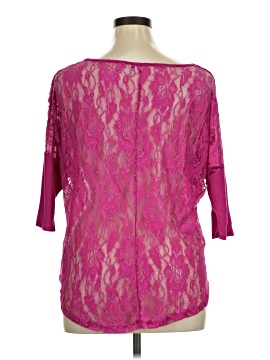 Bongo 3/4 Sleeve Top (view 2)
