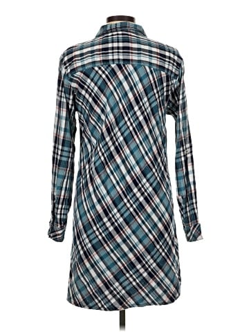 Keren Hart Long Sleeve Button-Down Shirt (view 2)