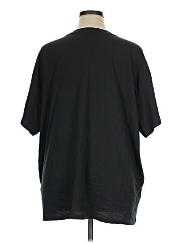 Torrid Short Sleeve T-Shirt (view 2)