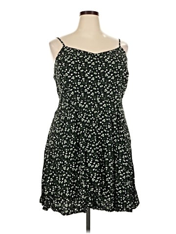 Old Navy Casual Dress (view 1)