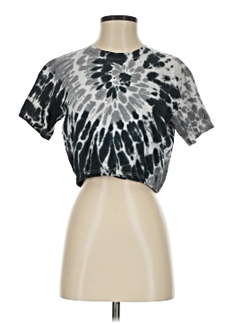 Victoria's Secret Pink Short Sleeve T-Shirt (view 1)