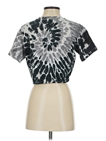 Victoria's Secret Pink Short Sleeve T-Shirt (view 2)