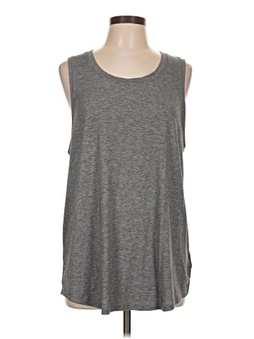Gap Fit Sleeveless T-Shirt (view 1)