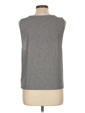 Gap Fit Sleeveless T-Shirt (view 2)
