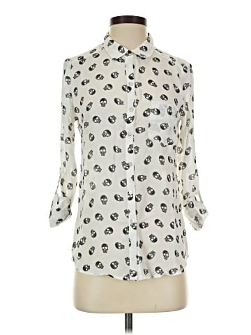 Freebird 3/4 Sleeve Blouse (view 1)