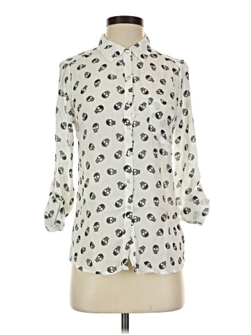 Freebird 3/4 Sleeve Blouse (view 1)