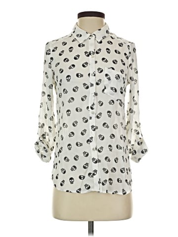 Freebird 3/4 Sleeve Blouse (view 1)