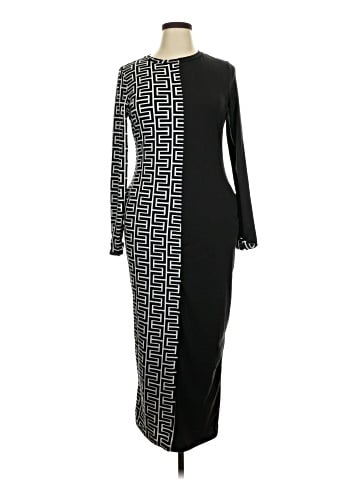 Win Win Casual Dress (view 1)