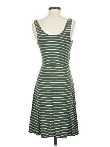 Old Navy Casual Dress (view 2)