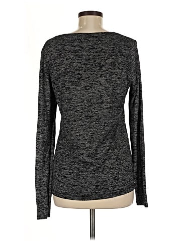 The Limited Long Sleeve T-Shirt (view 2)