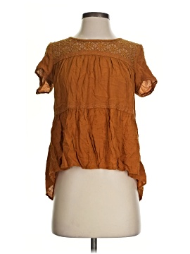 Xhilaration Short Sleeve Blouse