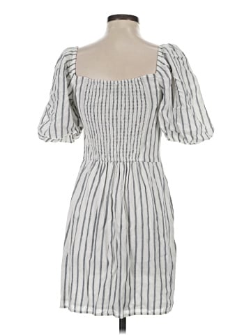 Abercrombie & Fitch Casual Dress (view 2)