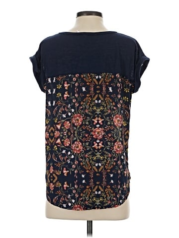 Xhilaration Short Sleeve Blouse (view 2)