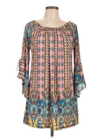 Win Win 3/4 Sleeve Blouse (view 1)