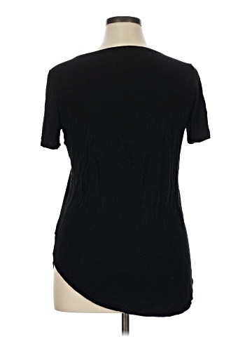 Mudd Short Sleeve T-Shirt (view 2)