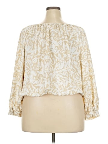 Vince Camuto 3/4 Sleeve Blouse (view 2)