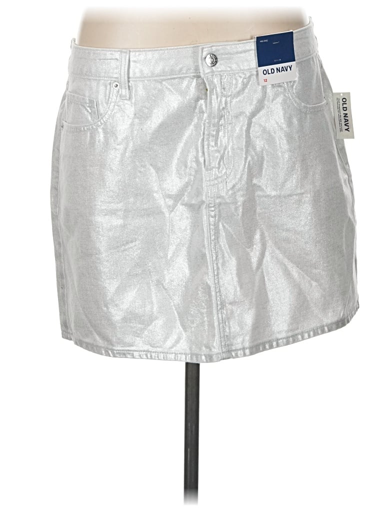 Pre-owned Old Navy Casual Skirt In Silver