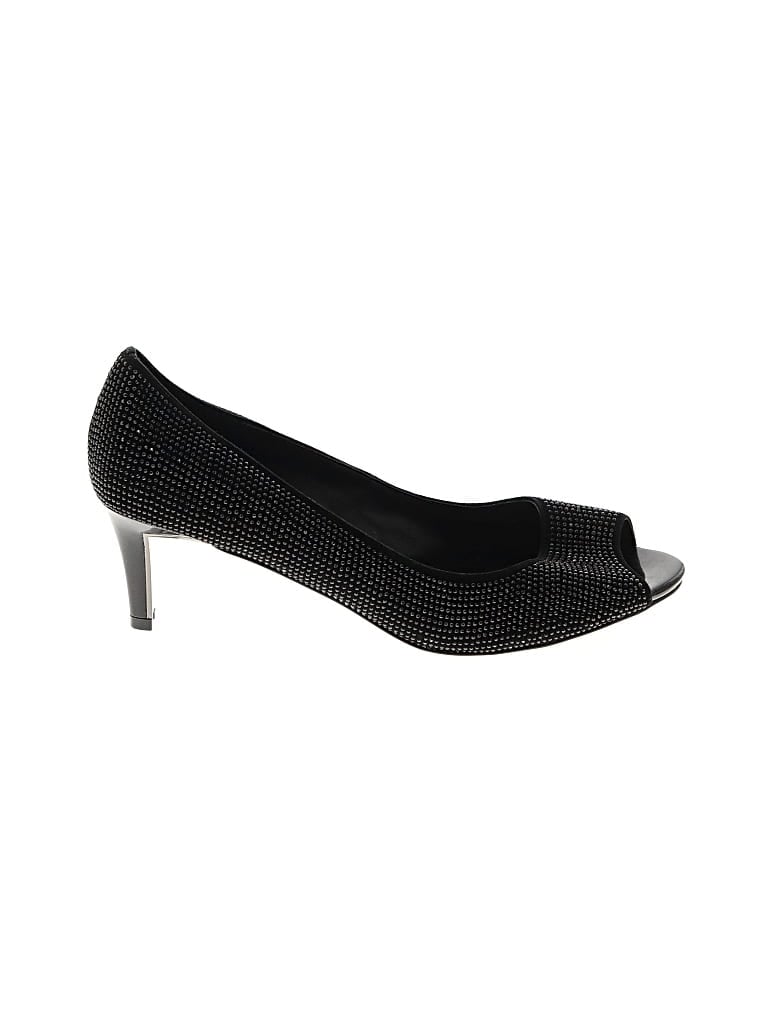 Pre-owned Vaneli Heels In Black