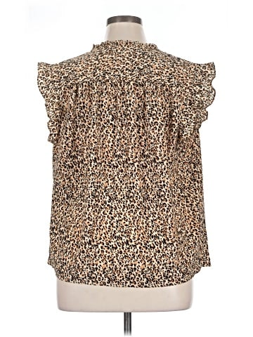 On 34th Short Sleeve Blouse (view 2)