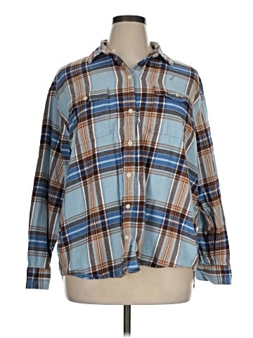 Old Navy Long Sleeve Button-Down Shirt (view 1)