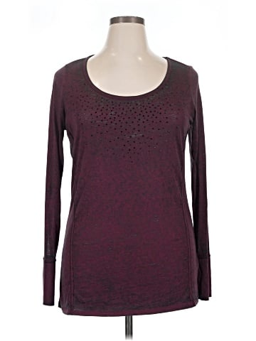 Maurices Long Sleeve T-Shirt (view 1)