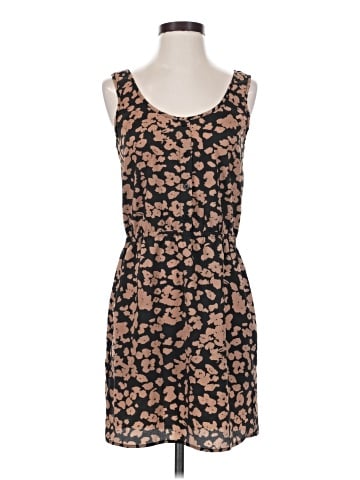 The Impeccable Pig Casual Dress (view 1)
