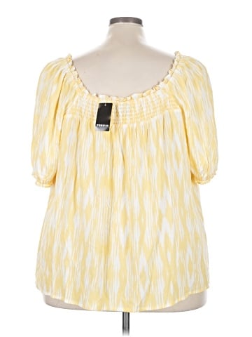 Torrid Short Sleeve Blouse (view 2)
