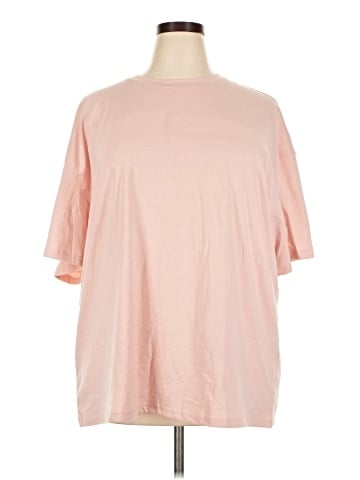 Trendy Queen 3/4 Sleeve T-Shirt (view 1)