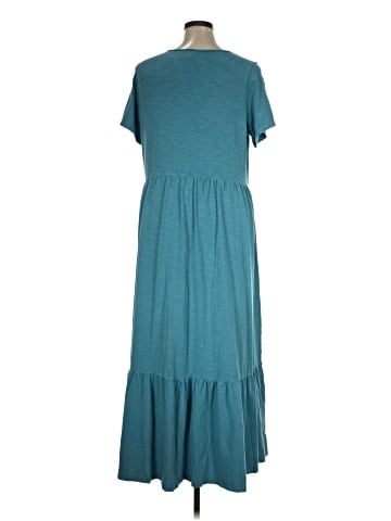 Old Navy Casual Dress (view 2)