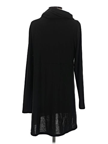 Lisa Rinna Turtleneck Sweater (view 2)