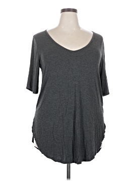 Torrid 3/4 Sleeve T-Shirt (view 1)