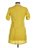 109°F Yellow 3/4 Sleeve Top Size M - photo 2