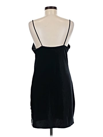 Dantelle Cocktail Dress (view 2)