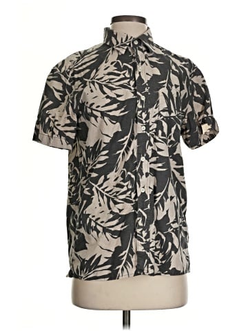 American Eagle Outfitters Short Sleeve Button-Down Shirt (view 1)