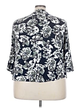 Unbranded 3/4 Sleeve T-Shirt (view 2)