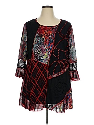 Calessa 3/4 Sleeve Blouse (view 1)