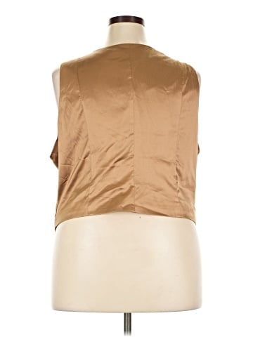Studio by Torrid Vest (view 2)