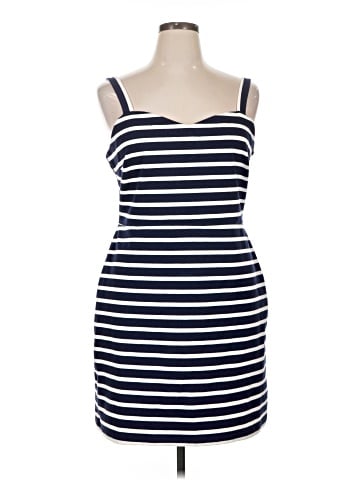 Old Navy Casual Dress (view 1)