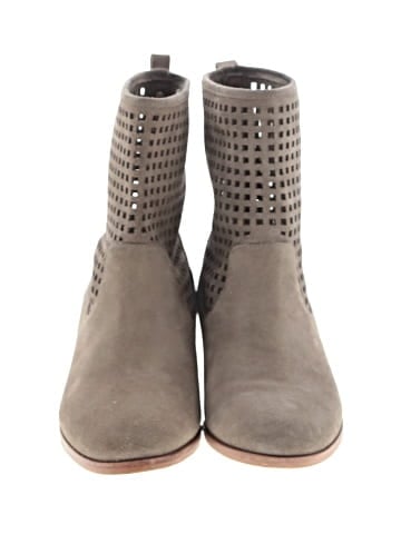 MICHAEL Michael Kors Ankle Boots (view 2)