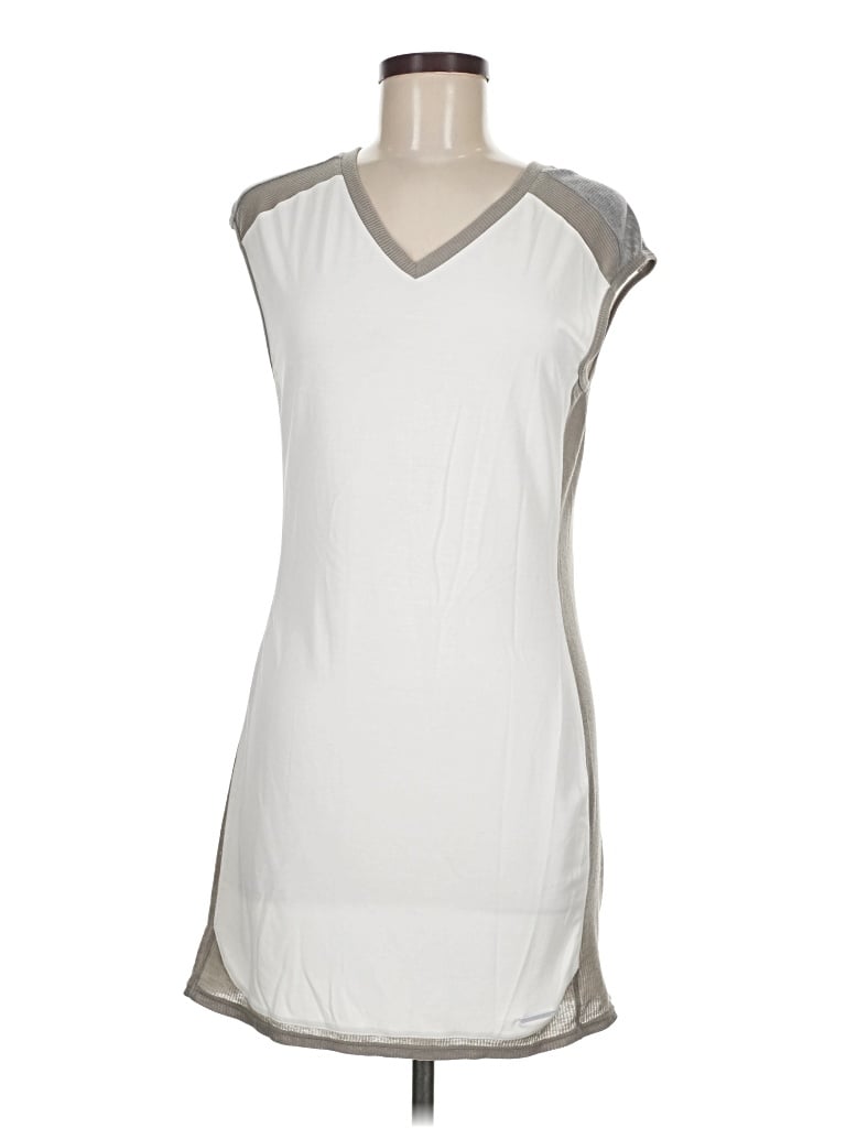 Pre-owned Blanc Noir Casual Dress In Ivory