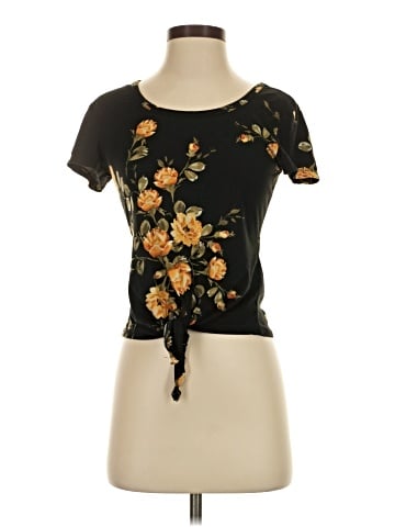 rue21 Short Sleeve Top (view 1)
