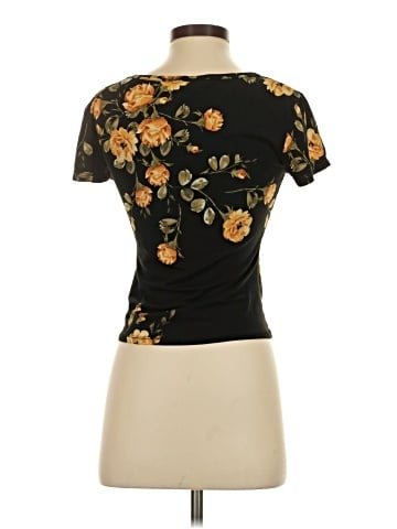 rue21 Short Sleeve Top (view 2)