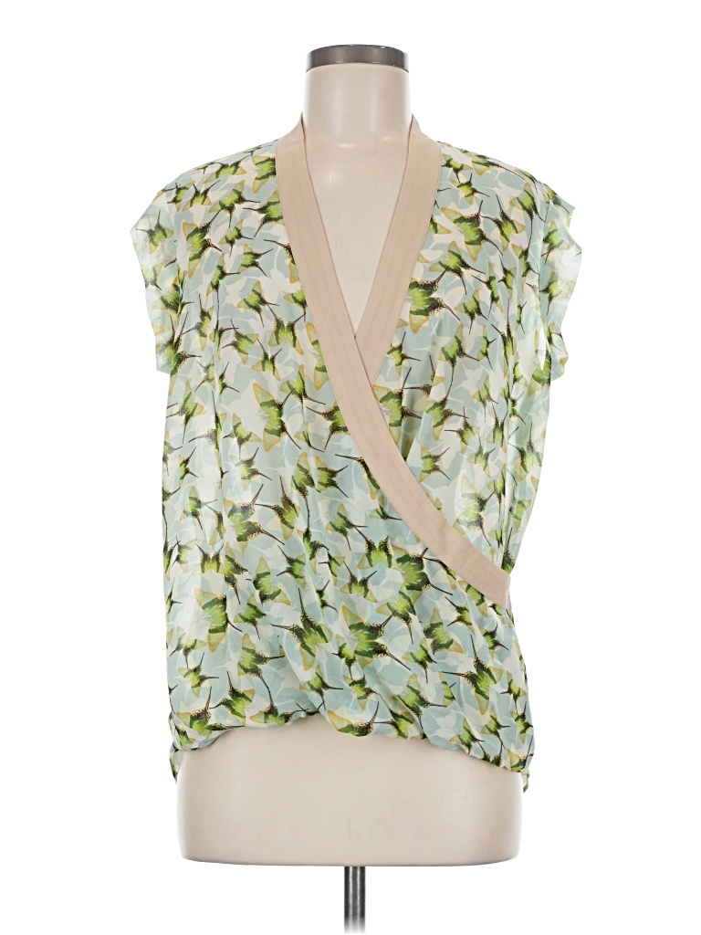 Pre-owned Cabi Sleeveless Blouse In Green