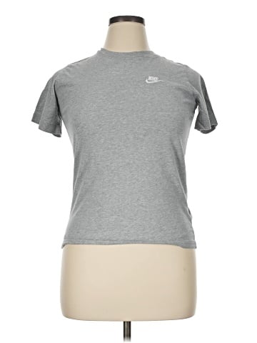 Nike Active T-Shirt (view 1)