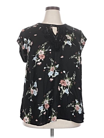 Daniel Rainn Short Sleeve Blouse (view 1)