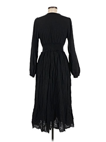 Old Navy Casual Dress (view 2)