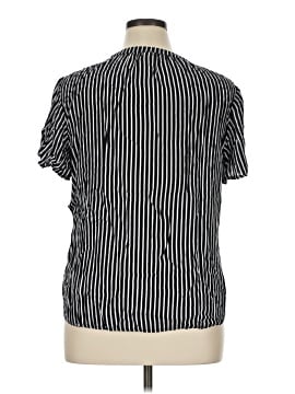 Old Navy Short Sleeve Blouse (view 2)