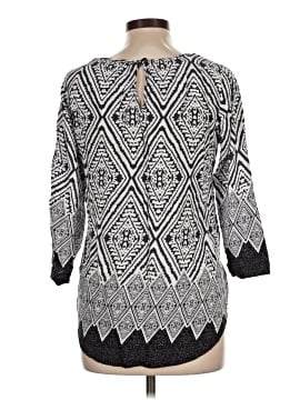 Fun2Fun 3/4 Sleeve Top (view 2)