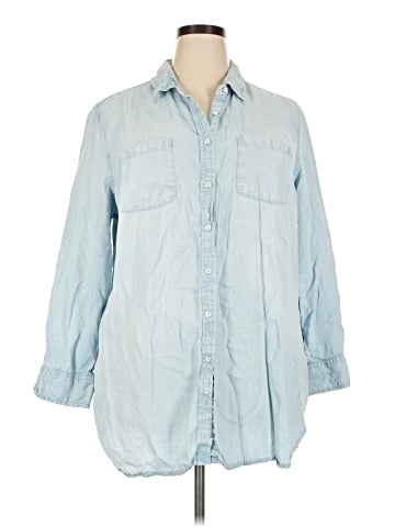 Ava & Viv 3/4 Sleeve Button-Down Shirt (view 1)