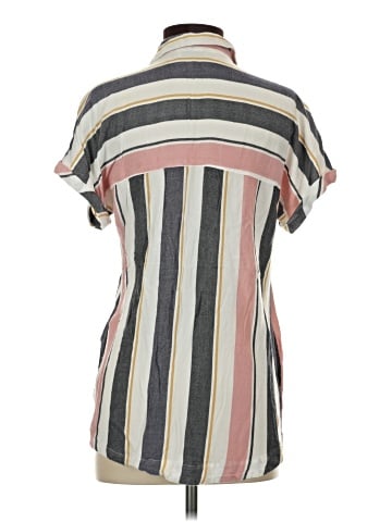 Dress Forum Short Sleeve Button-Down Shirt (view 2)